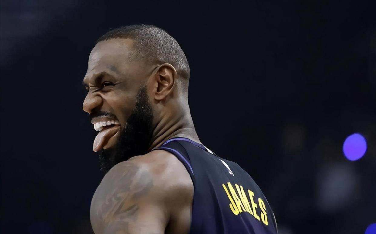 爱游戏APP-底特律活塞目前多少连败